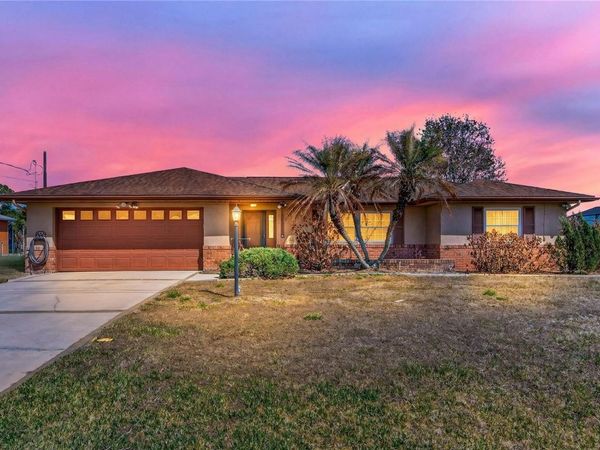 1099 PRESCOTT BOULEVARD , DELTONA, FL 32738