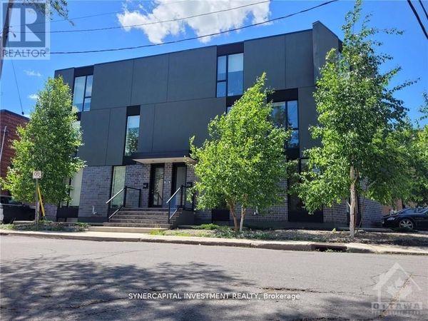 14B CHAPLEAU Avenue West, Ottawa, ON K1M1Z6