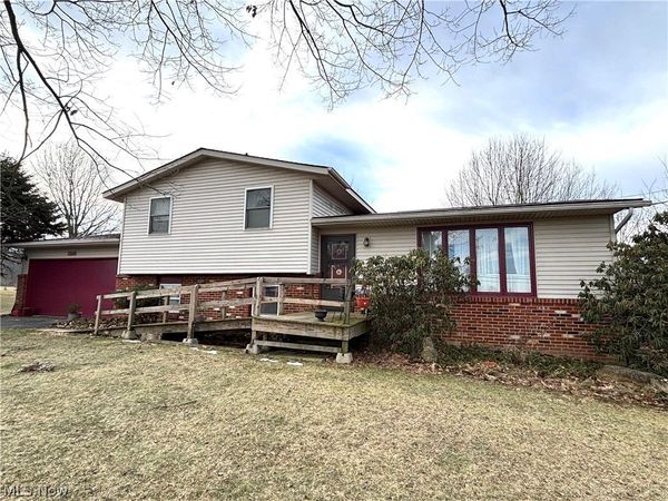 43753 Columbiana Waterford Road, Columbiana, OH 44408