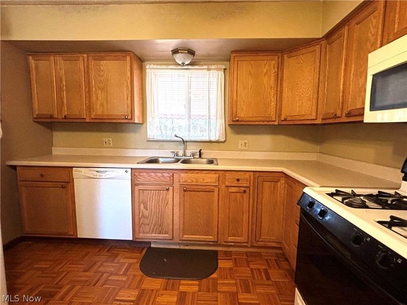 43753 Columbiana Waterford Road, Columbiana, OH 44408 Photo 10