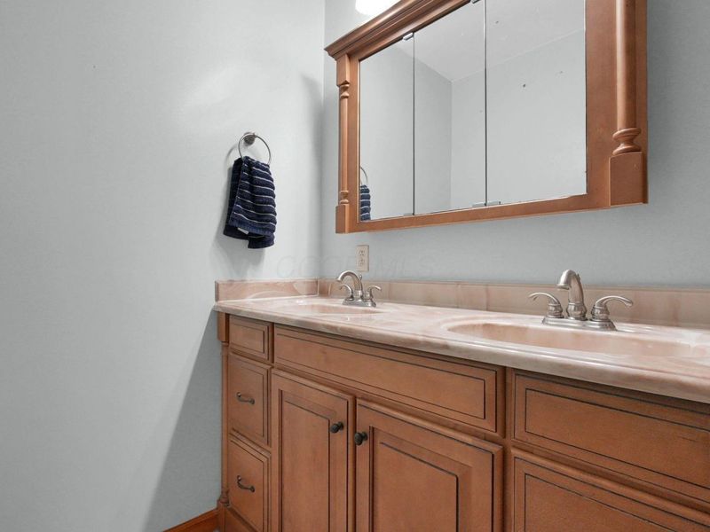 4801 Obetz Reese Road , Columbus, OH 43207 Photo 22