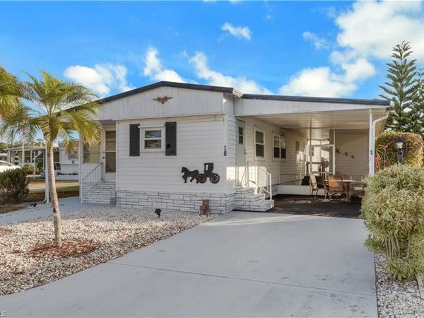 18 Carriage LN , NORTH FORT MYERS, FL 33917