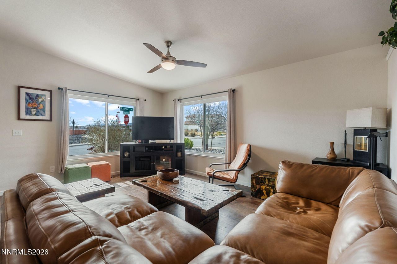 7257 Raphael Drive, Sun Valley, NV 89433 Photo