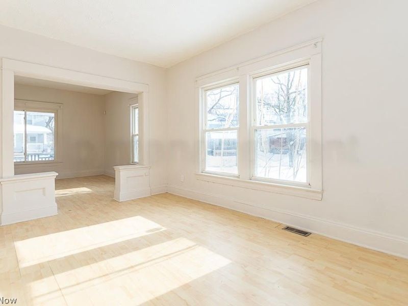 10715 Elmarge Avenue, Cleveland, OH 44105 Photo 9