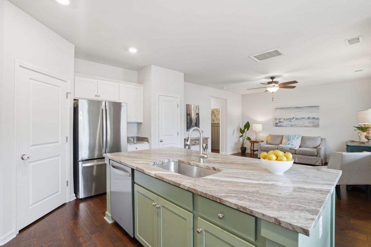 3822 Sawmill Court Photo 10