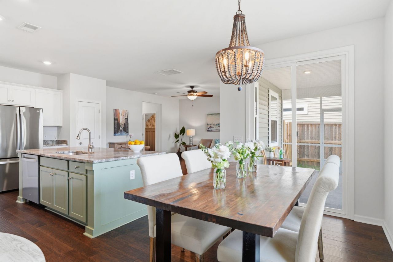 3822 Sawmill Court Photo 14