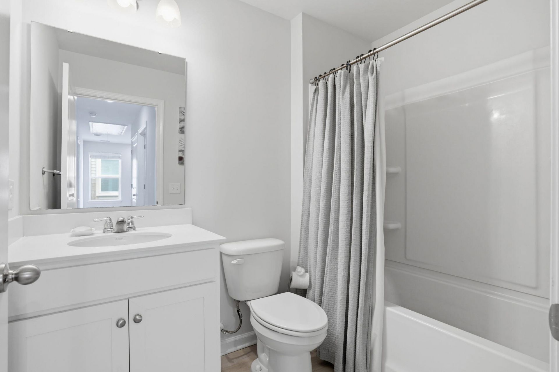 3822 Sawmill Court Photo 23