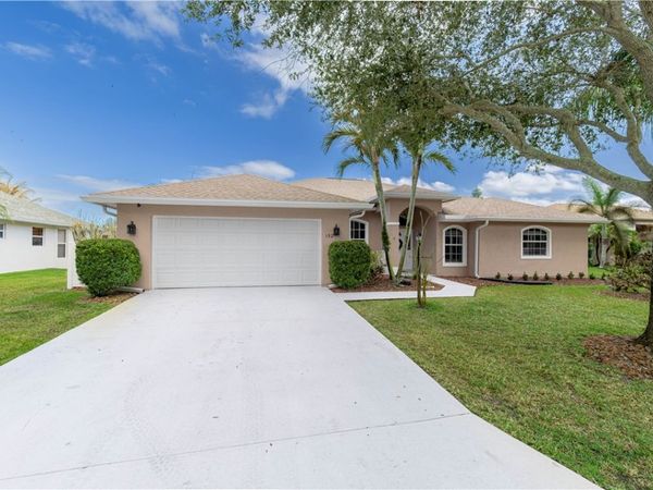 152 35th Square SW, Vero Beach, FL 32968