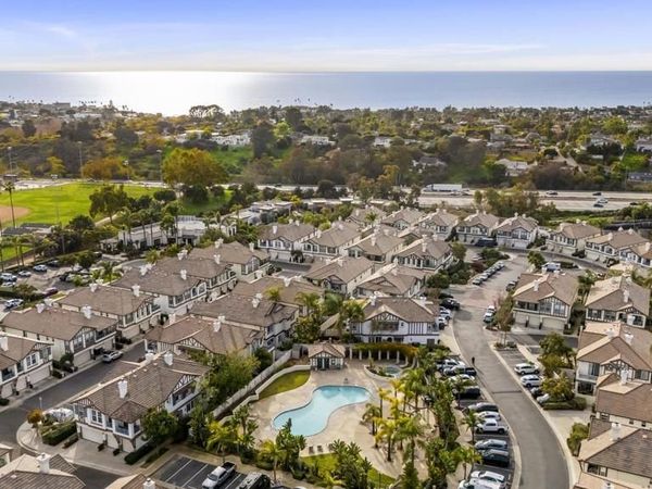 537 Sweet Pea Place, Encinitas, CA 92024