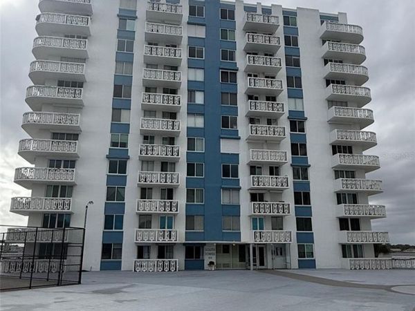 925 N HALIFAX AVENUE, Unit 102, DAYTONA BEACH, FL 32118