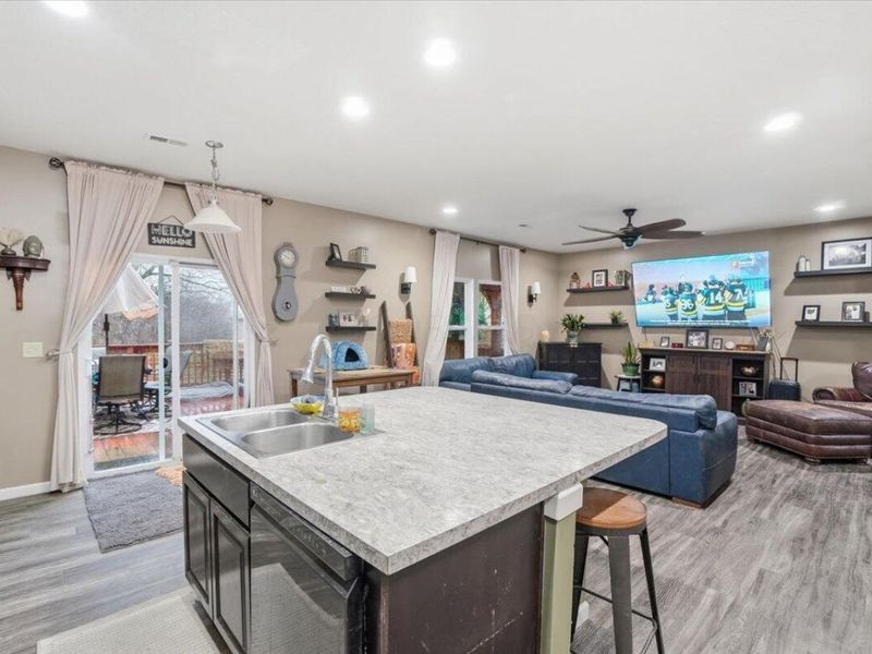 1463 Channel Place, Grove City, OH 43123 Photo 10