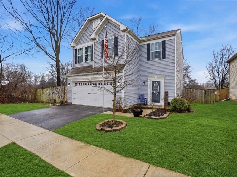 1463 Channel Place, Grove City, OH 43123 Photo 2