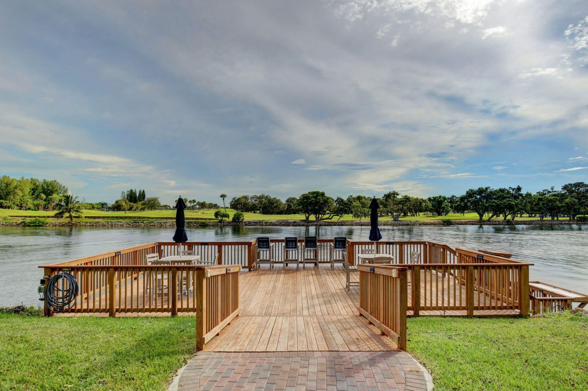 300 Golfview Road, Unit 407, North Palm Beach, FL 33408 Photo