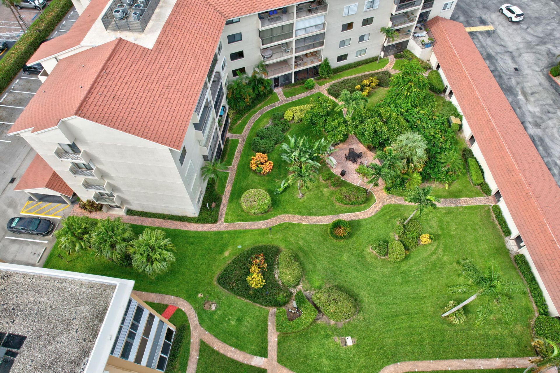 300 Golfview Road, Unit 407, North Palm Beach, FL 33408 Photo