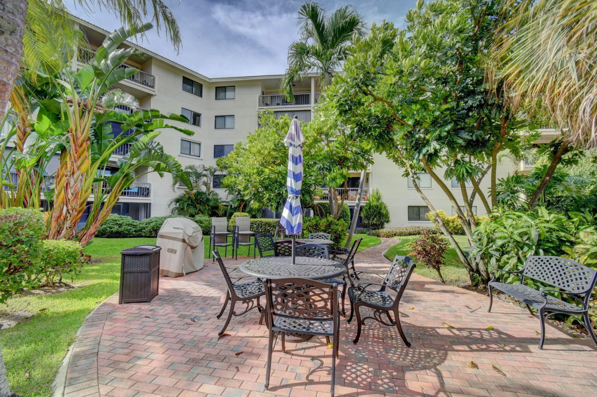 300 Golfview Road, Unit 407, North Palm Beach, FL 33408 Photo