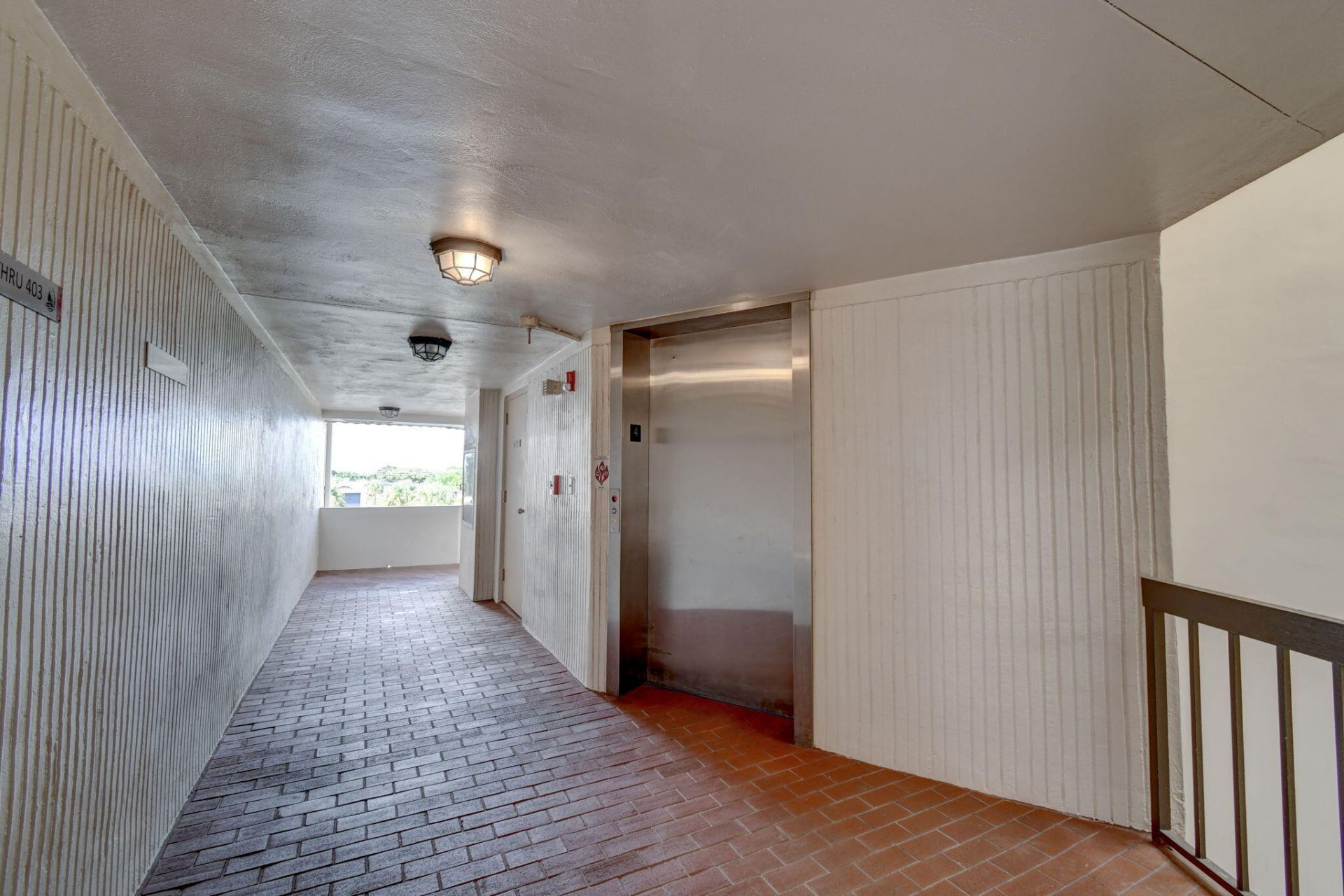 300 Golfview Road, Unit 407, North Palm Beach, FL 33408 Photo