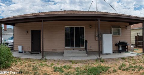 316 Prater Way, Sparks, NV 89431 Photo