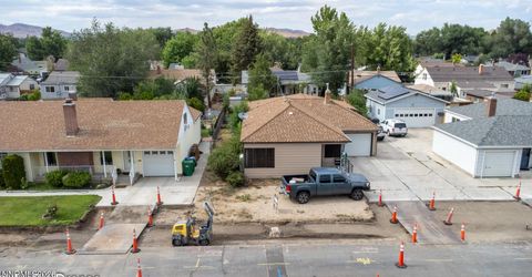 316 Prater Way, Sparks, NV 89431 Photo