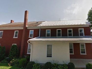 404 LINDEN GROVE ROAD, NEW HOLLAND, PA 17557