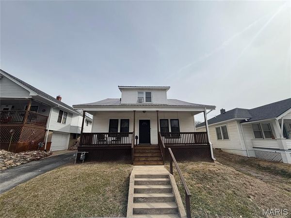 230 Magnolia , Hannibal, MO 63401