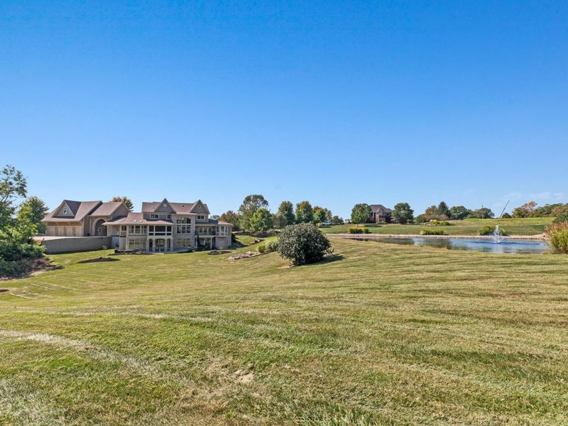 2424 Royal Castle Way, Union, KY 41091 Photo 3