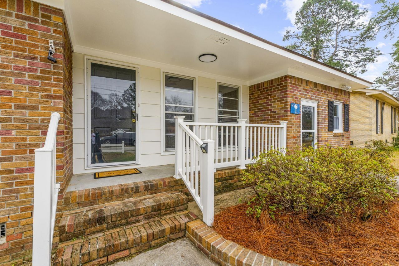 204 Falcon Drive Photo 5