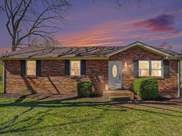 1223 Main St, Pleasant View, TN 37146