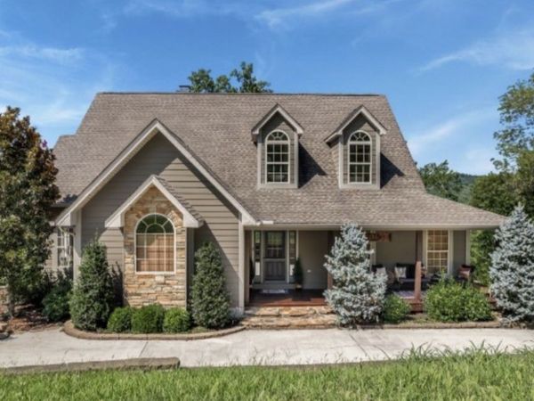 145 High Bridge Rd, Smithville, TN 37166