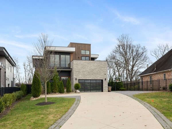 4502 Granny White Pike , Unit 2, Nashville, TN 37204