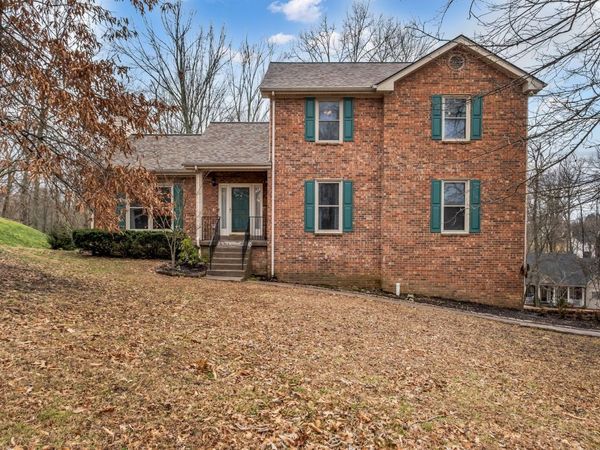 1206 Walden Pl, Mount Juliet, TN 37122