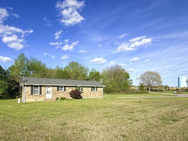 2121 Bracey, Unit B, Joelton, TN 37080