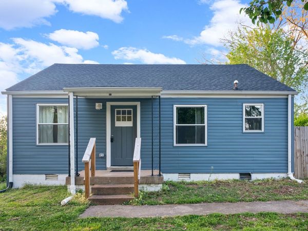 37 Maple St, Clarksville, TN 37042