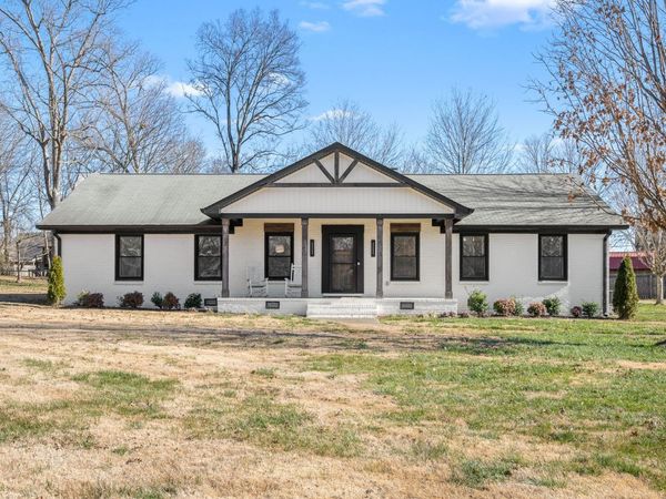 1430 Arrowhead Pl, Murfreesboro, TN 37129