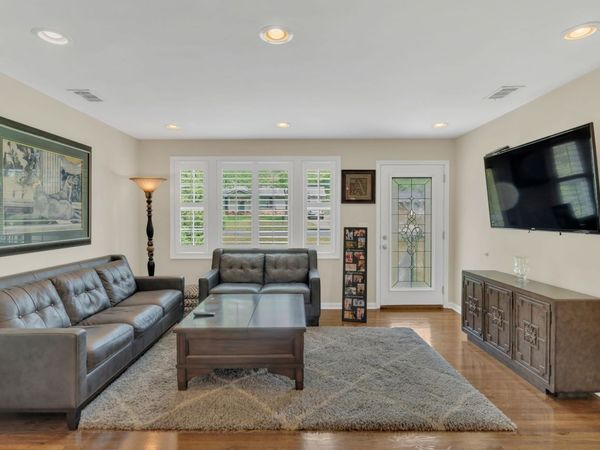 102 Woodyside Dr , Hendersonville, TN 37075