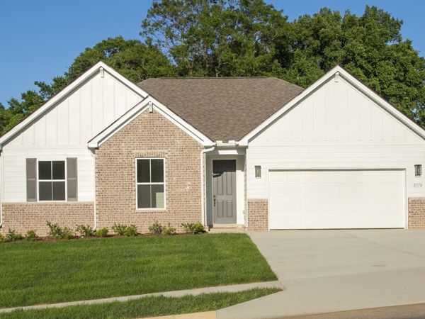 2403 Hartman Cove , Columbia, TN 38401