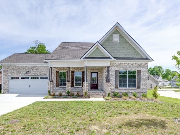 6502 Ripple Ridge Ct, Columbia, TN 38401