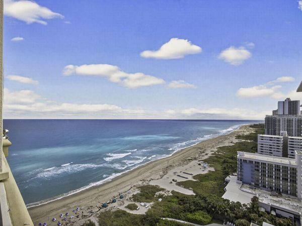 3800 N Ocean Drive, Unit 2050, Singer Island, FL 33404