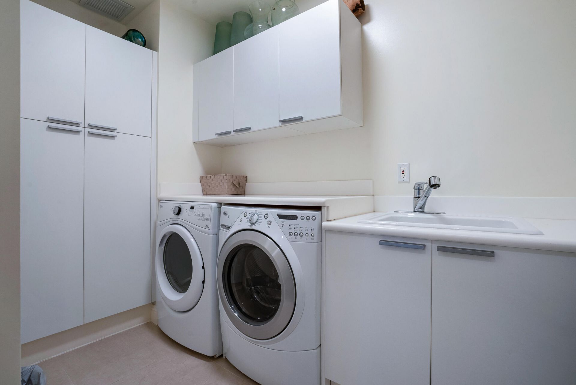 3800 N Ocean Drive, Unit 2050, Singer Island, FL 33404 Photo