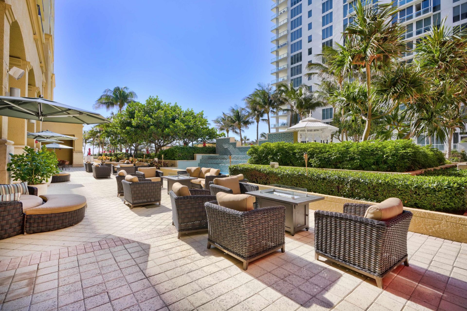 3800 N Ocean Drive, Unit 2050, Singer Island, FL 33404 Photo