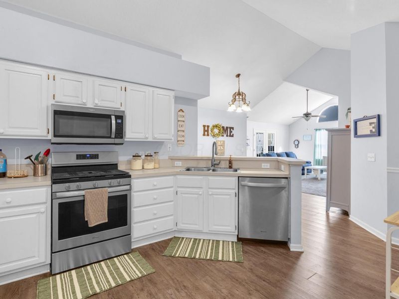 93 Green Lane , Pickerington, OH 43147 Photo 25