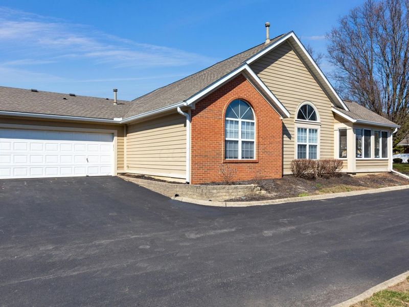 93 Green Lane , Pickerington, OH 43147 Photo 5