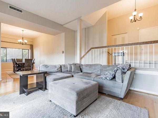 130 ROBERTS LANE, Unit 101, ALEXANDRIA, VA 22314