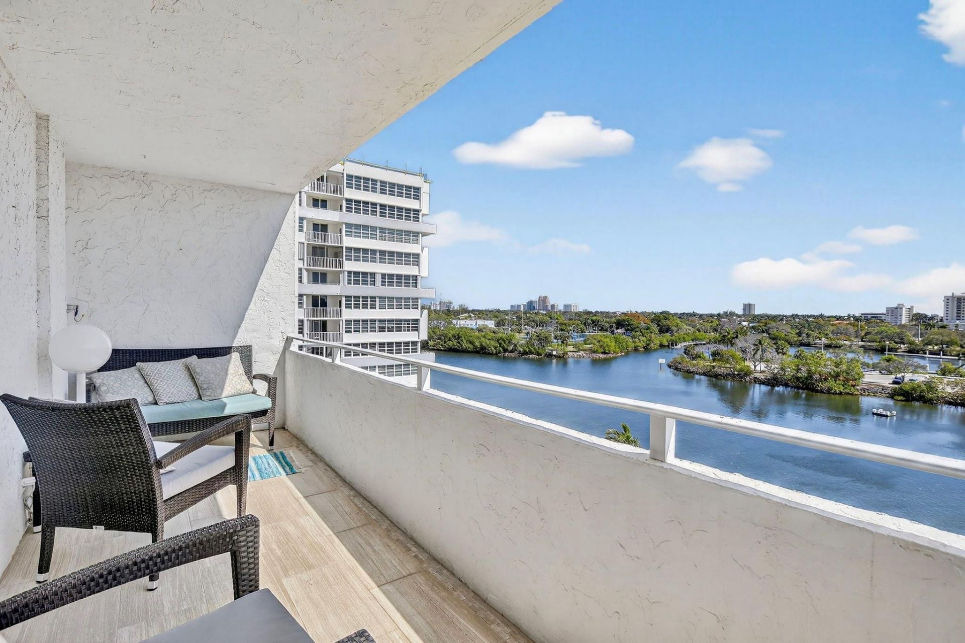 1160 N Federal Highway, Unit 714, Fort Lauderdale, FL 33304 Photo