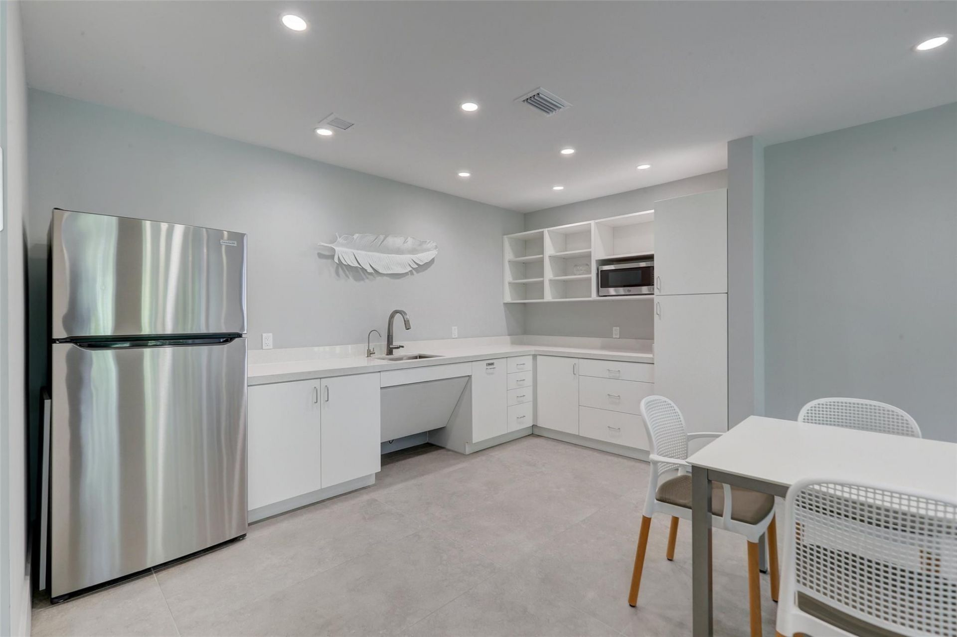 1160 N Federal Highway, Unit 714, Fort Lauderdale, FL 33304 Photo