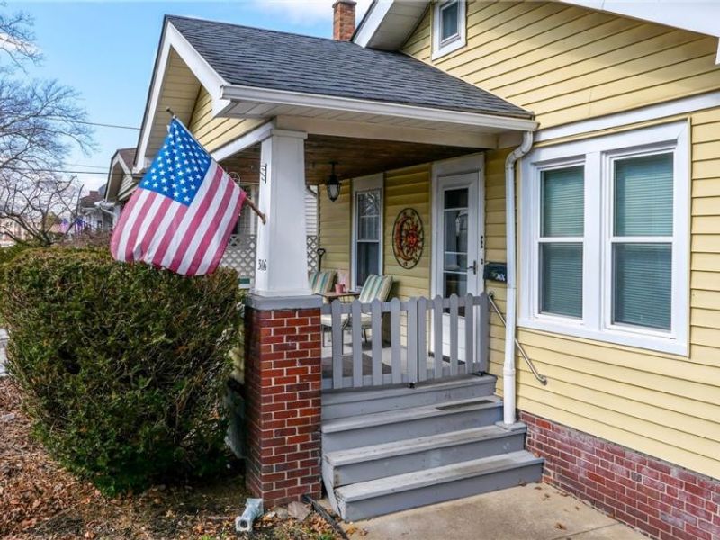 3106 Hillcrest Avenue, Cleveland, OH 44109 Photo 3