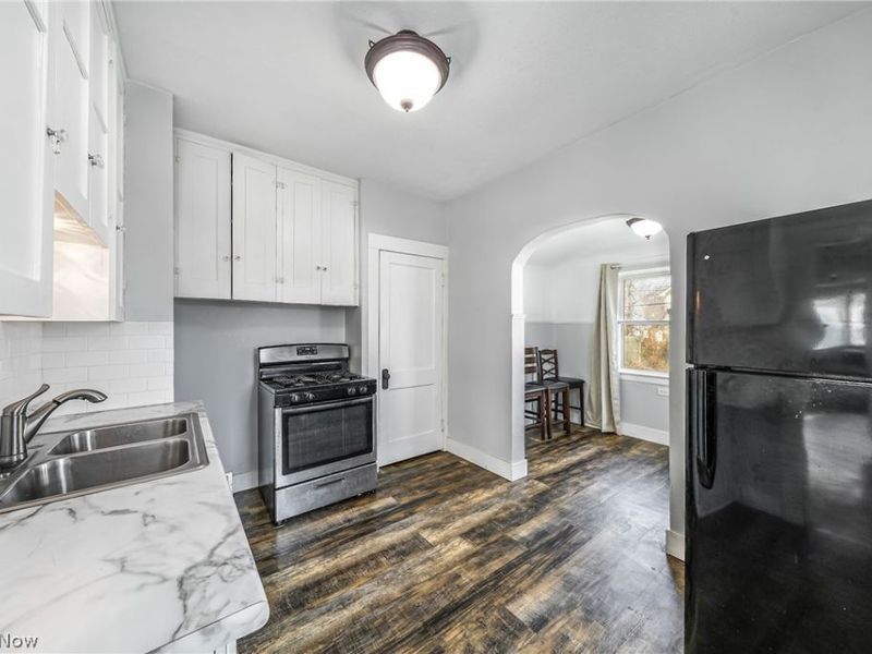 3106 Hillcrest Avenue, Cleveland, OH 44109 Photo 9