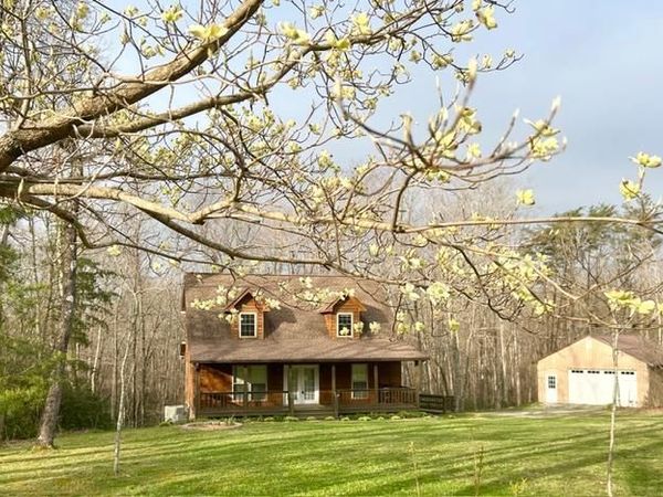 331 E Cove, Monterey, TN 38574