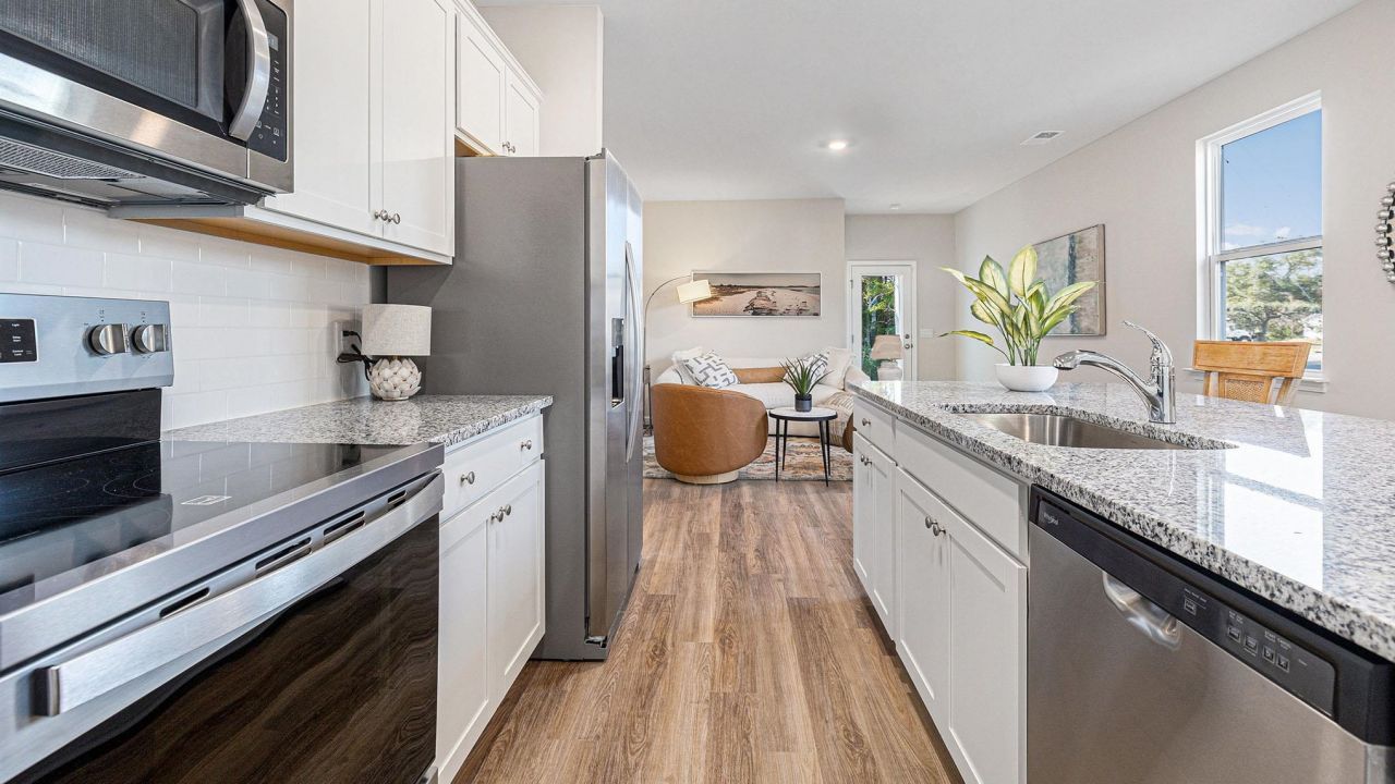 212 Spruce Grouse Dr  Photo 8