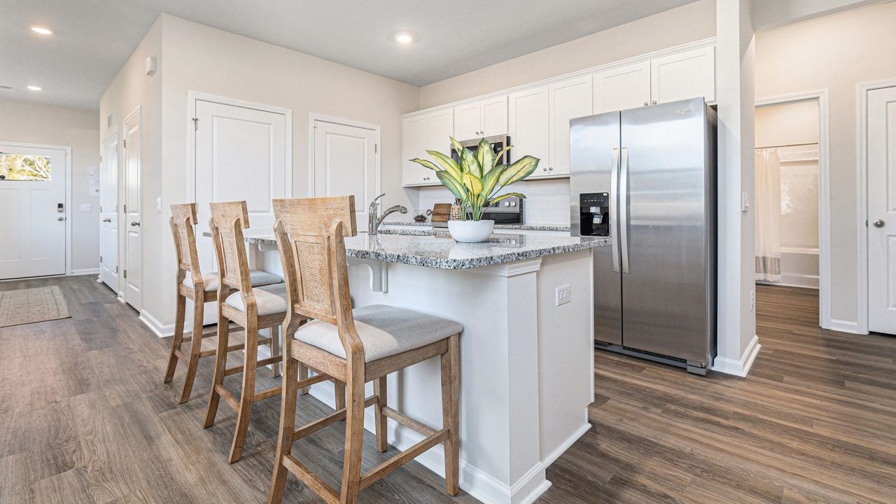 212 Spruce Grouse Dr  Photo 9