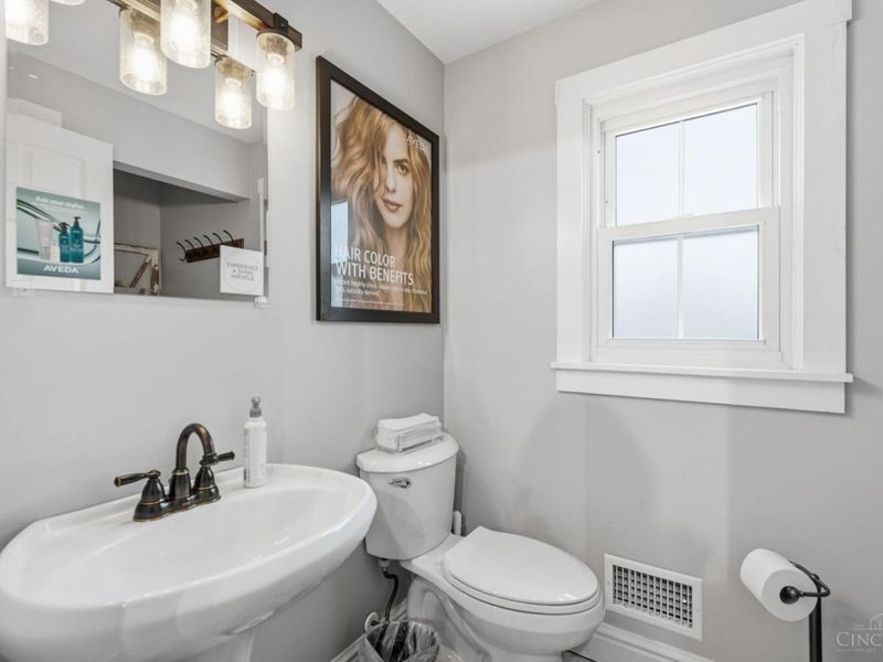 8862 Cincinnati Dayton Road, West Chester, OH 45069 Photo 56